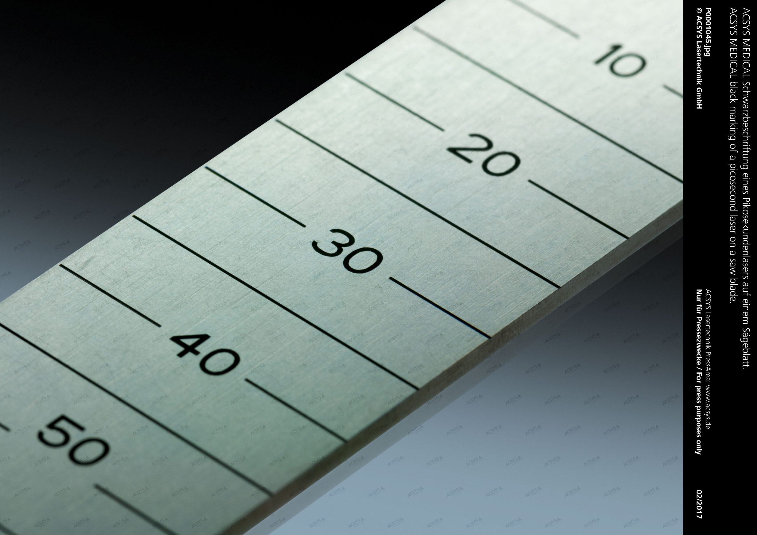 Die Schwarzbeschriftung mit dem Laser auf Edelstahl.